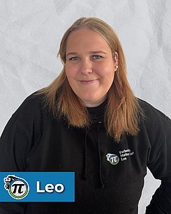 Frau  Leonie Hiller